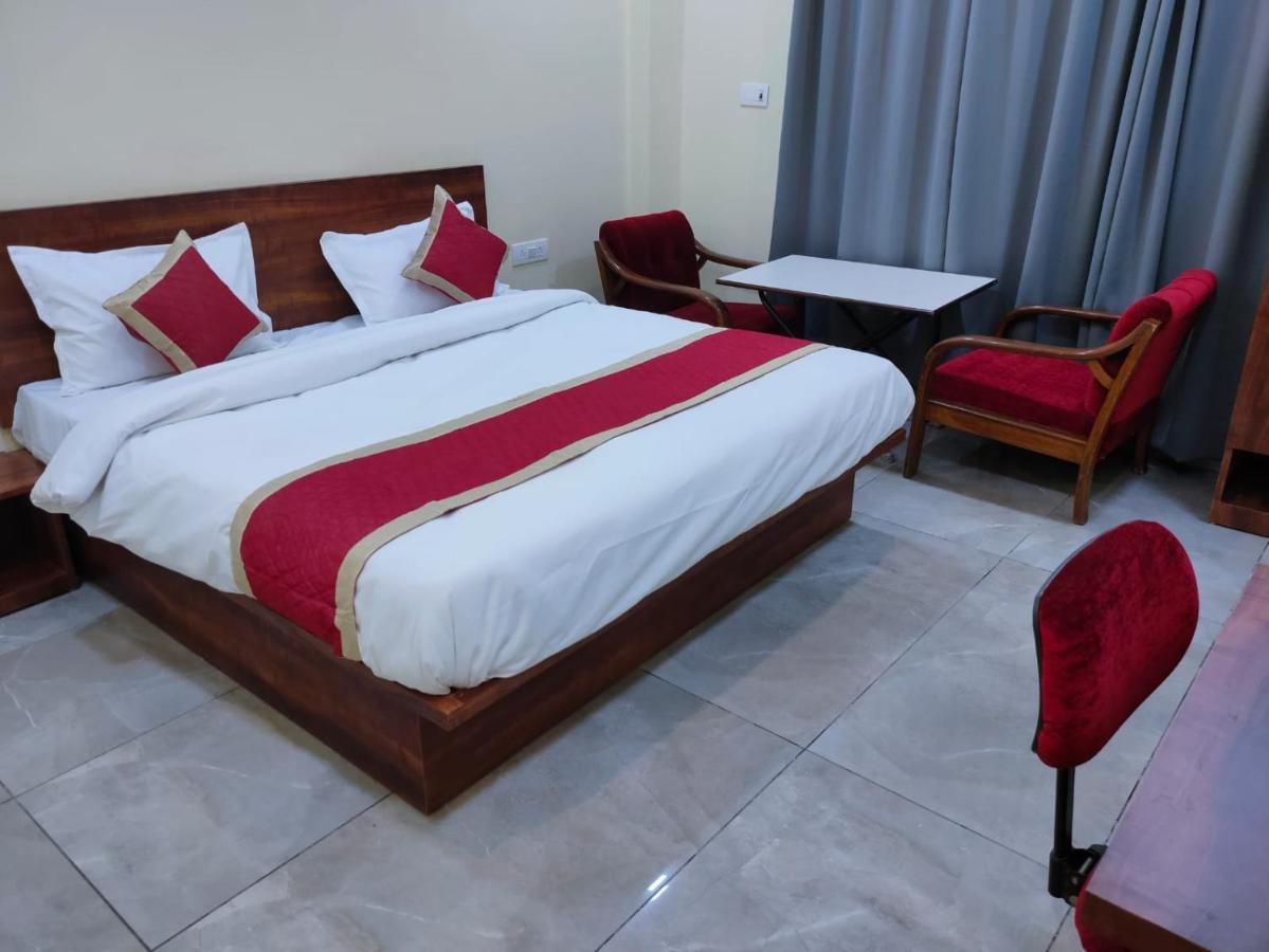 Hotel Manorama Inn 러크나우 외부 사진
